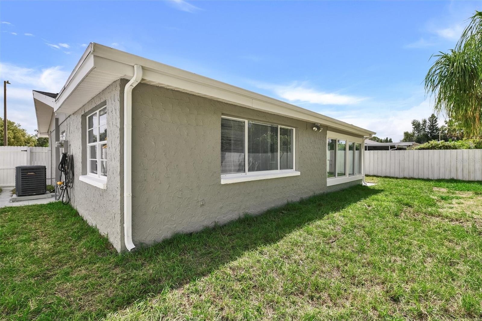 BEACON SQUARE - Residential