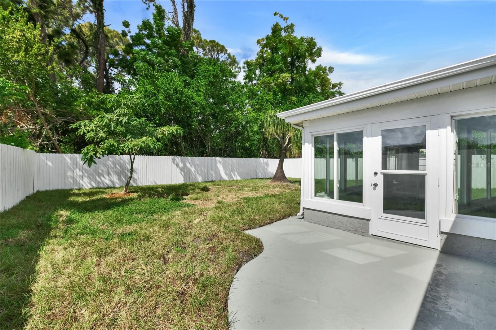 BEACON SQUARE - Residential