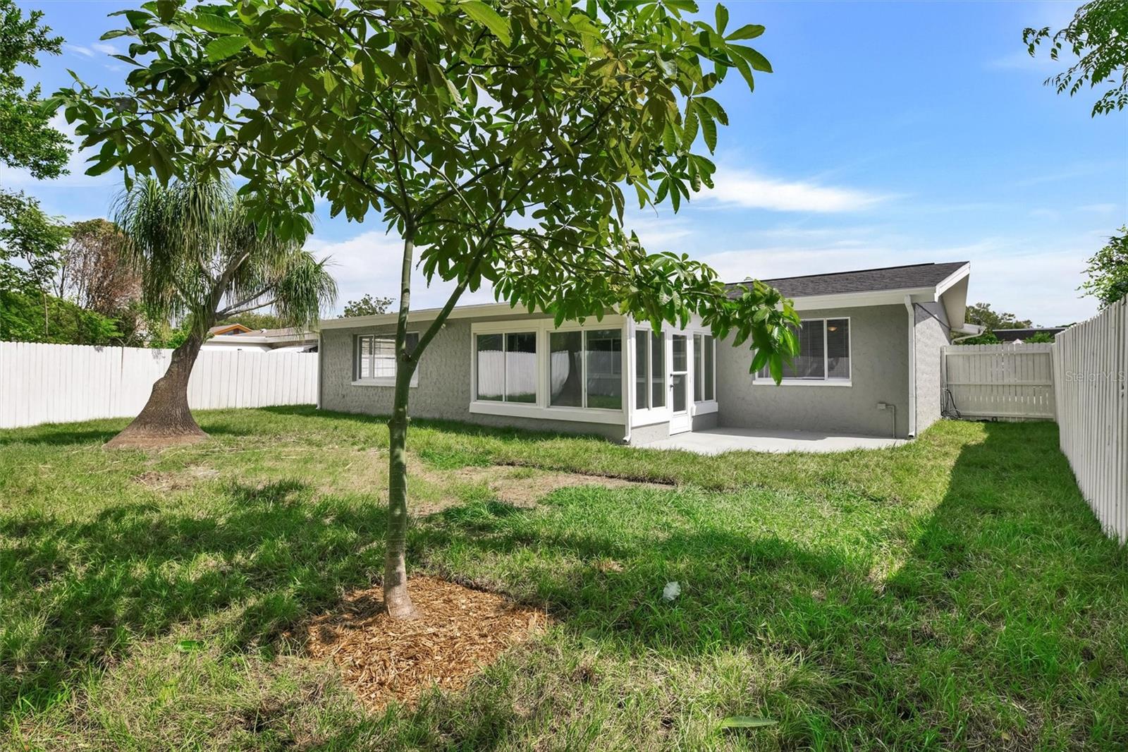 BEACON SQUARE - Residential