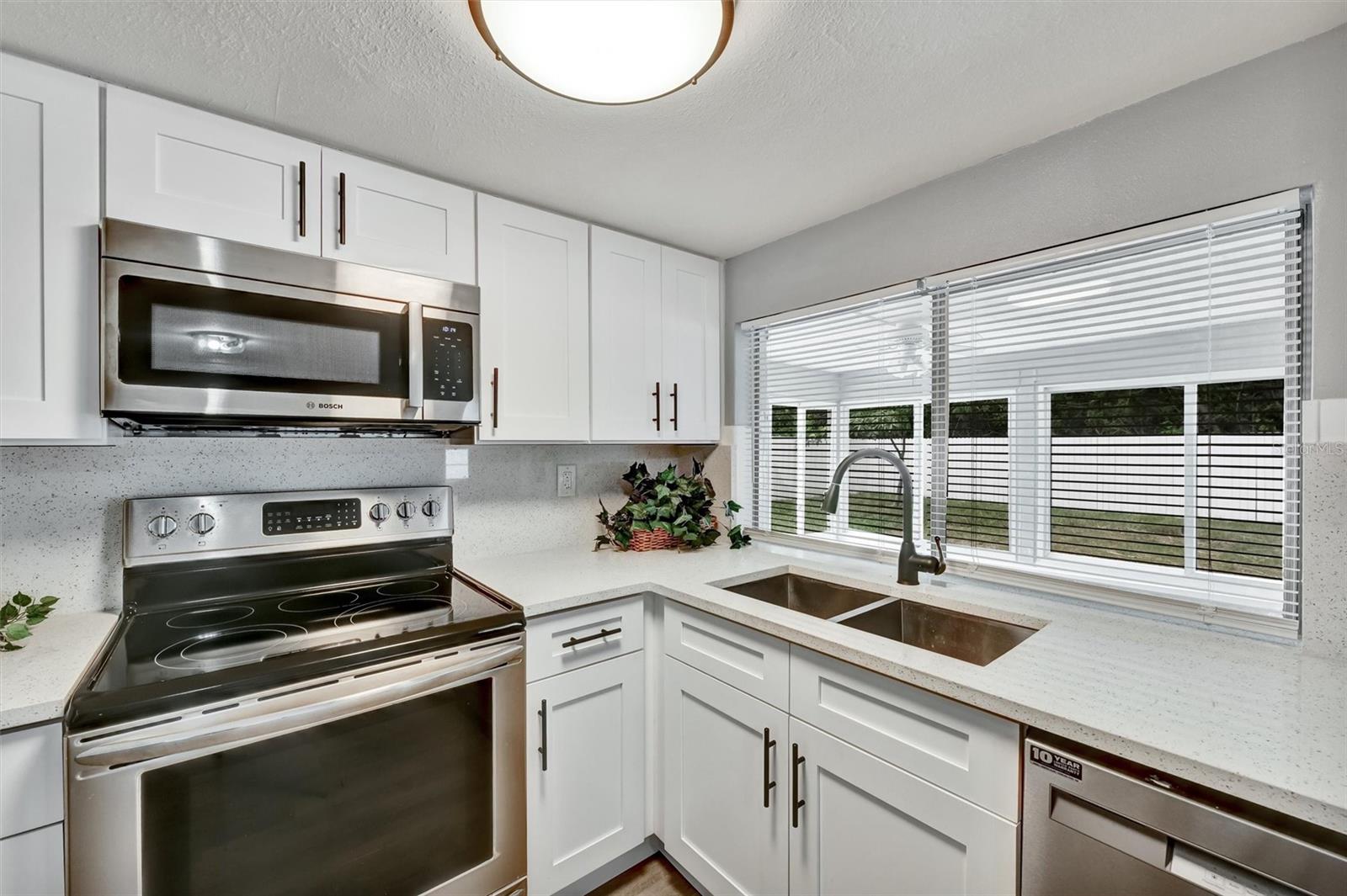 BEACON SQUARE - Residential