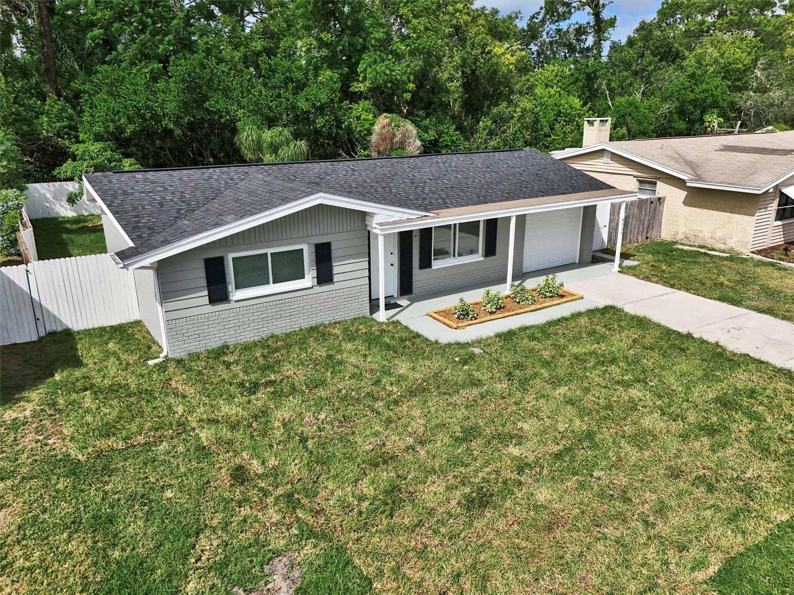 BEACON SQUARE - Residential