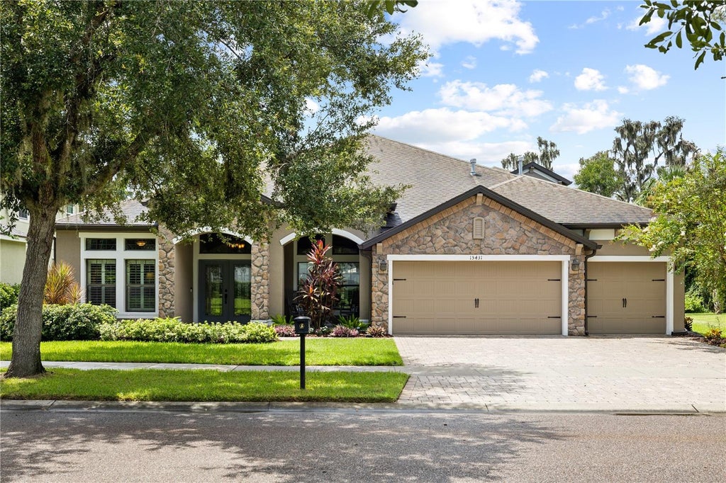 Photo of 15431 Starling Crossing Drive, Lithia, FL 33547 (MLS # TB8541733)