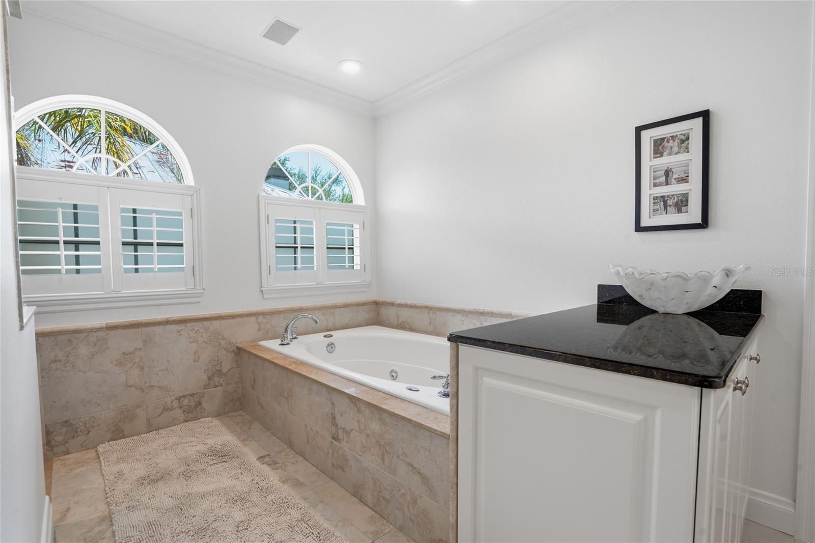 JULES VERNE PARK - Residential