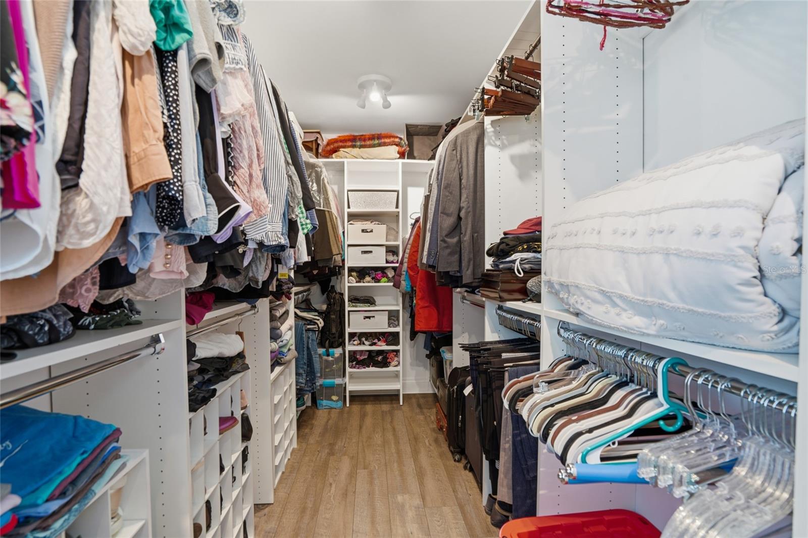 JULES VERNE PARK - Residential