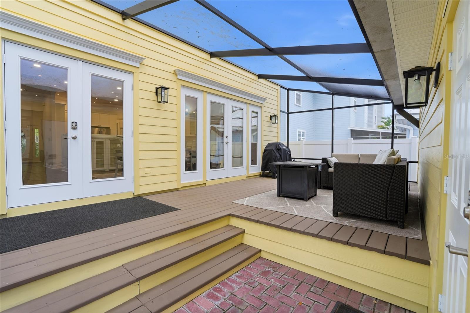 JULES VERNE PARK - Residential