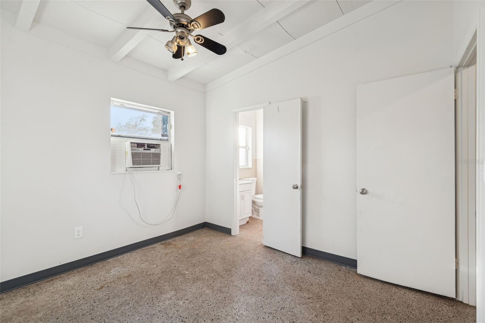 TEMPLE TERRACES - Residential Income