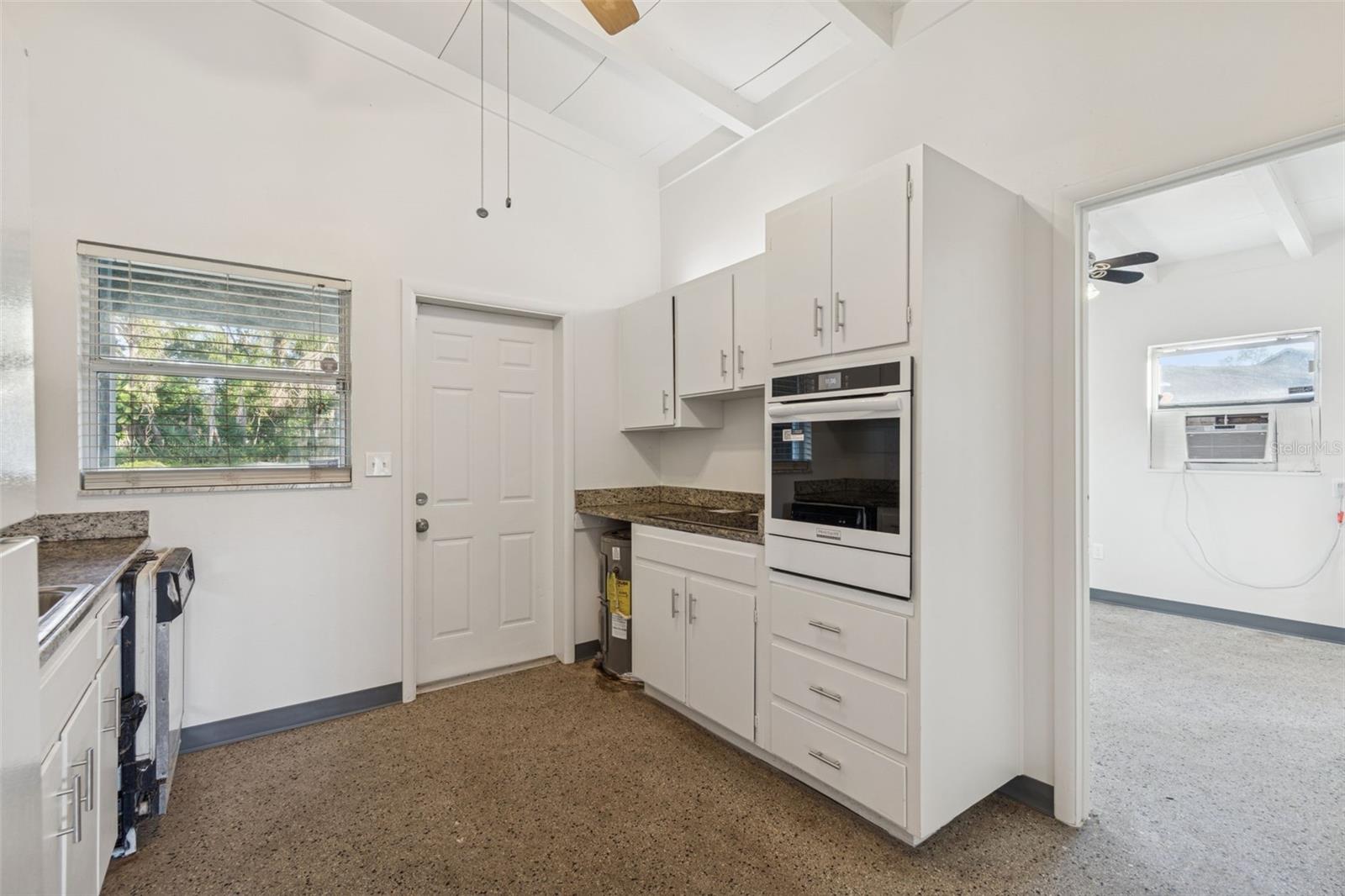 TEMPLE TERRACES - Residential Income