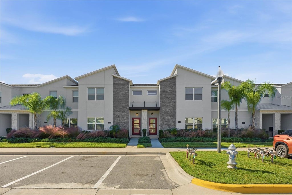 Photo of 1112 Challenge Drive, Davenport, FL 33896 (MLS # O6428864)