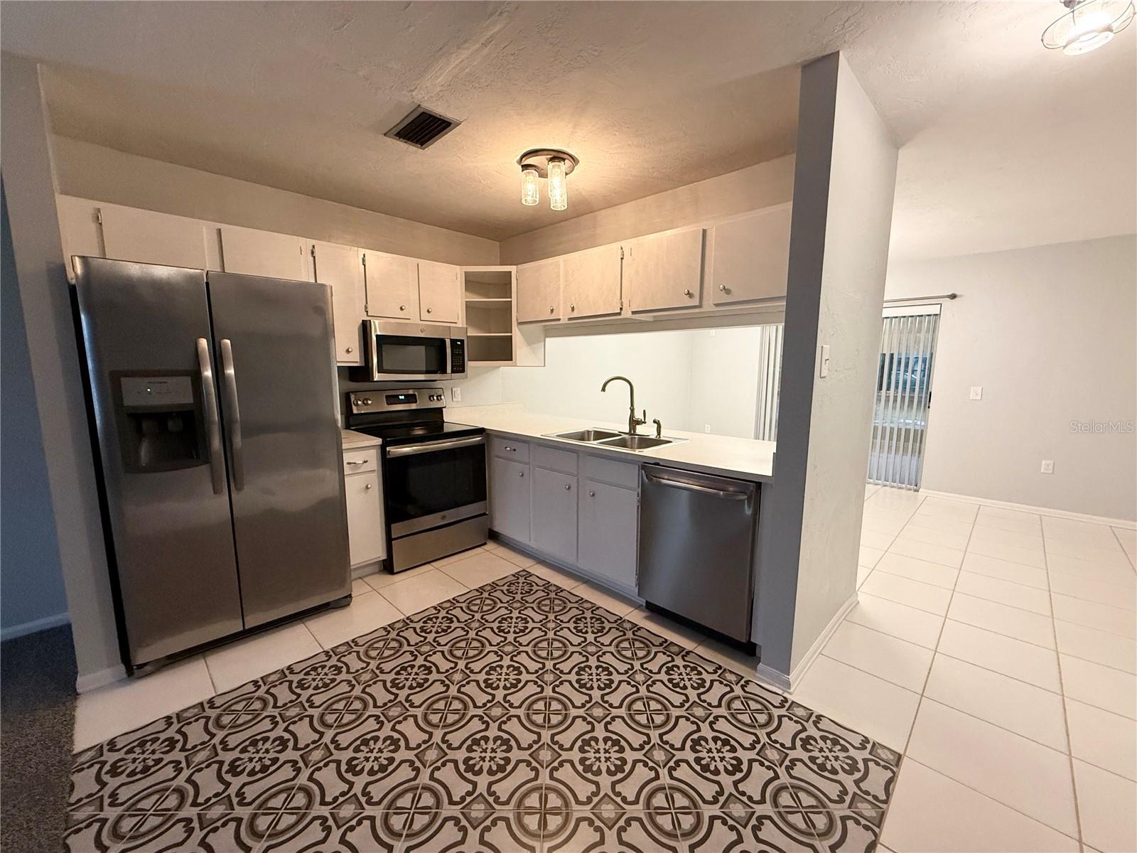 PLYMOUTH PLACE ADD 01 - Residential