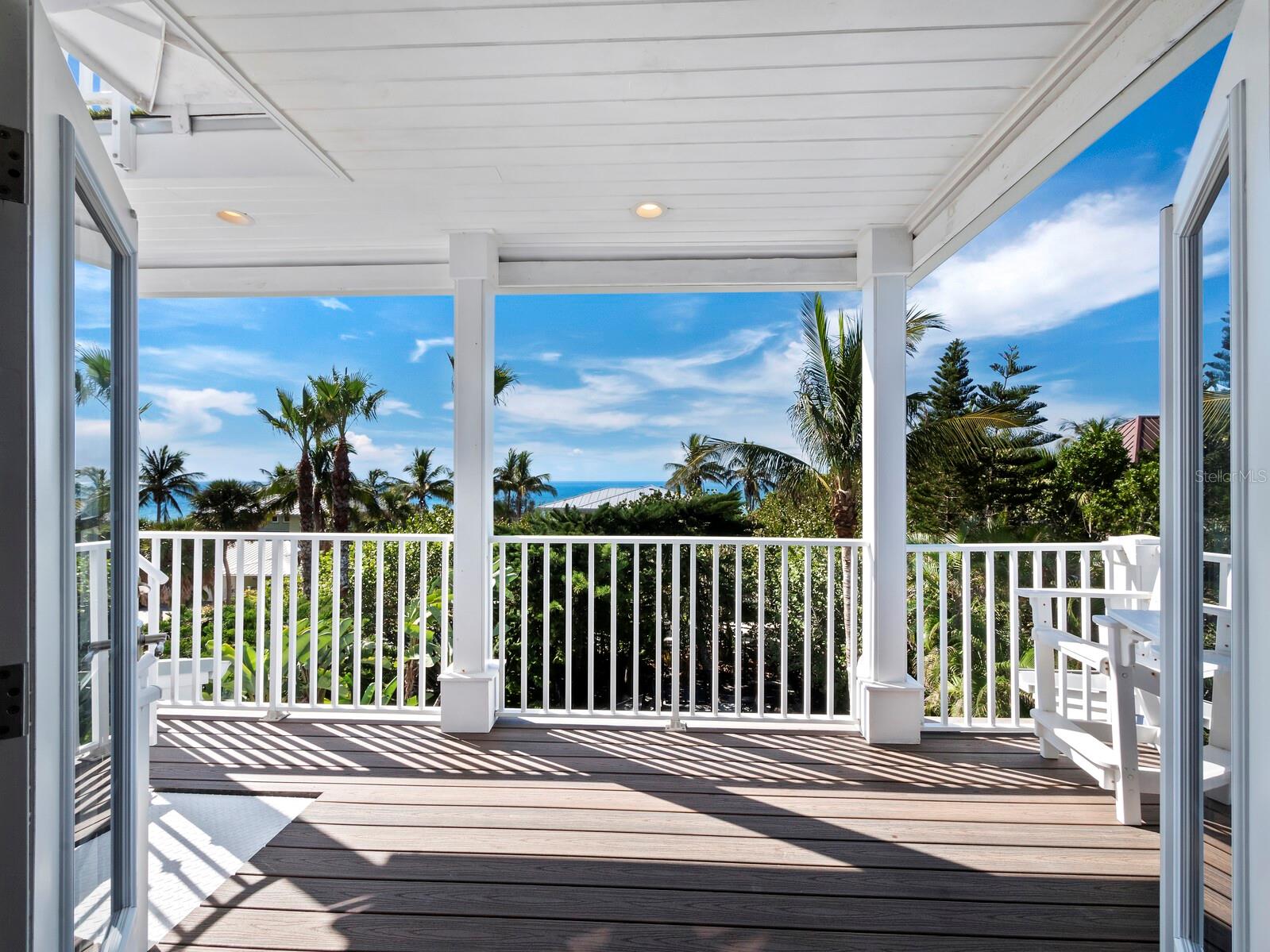 SLEEPY LAGOON - Residential