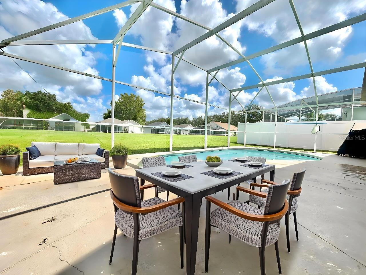 VILLAS OF WESTRIDGE PH 5B - Residential Lease