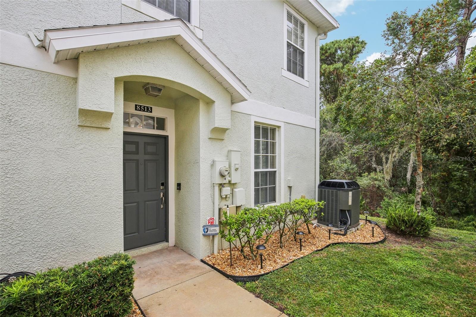 8513 SHALLOW CREEK COURT