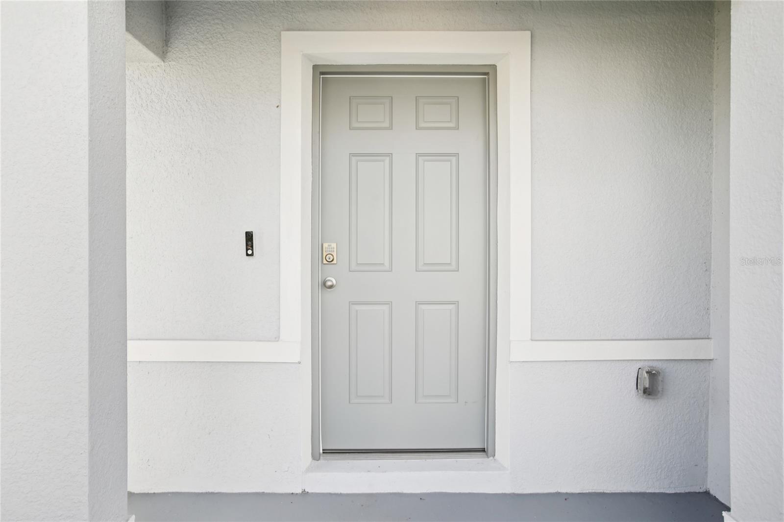 TWO RIVERS - Residential Lease