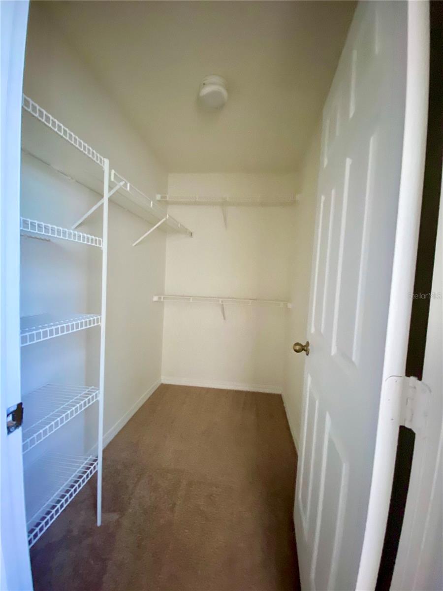 VILLAS AT LAKESIDE A CONDO - Residential Lease