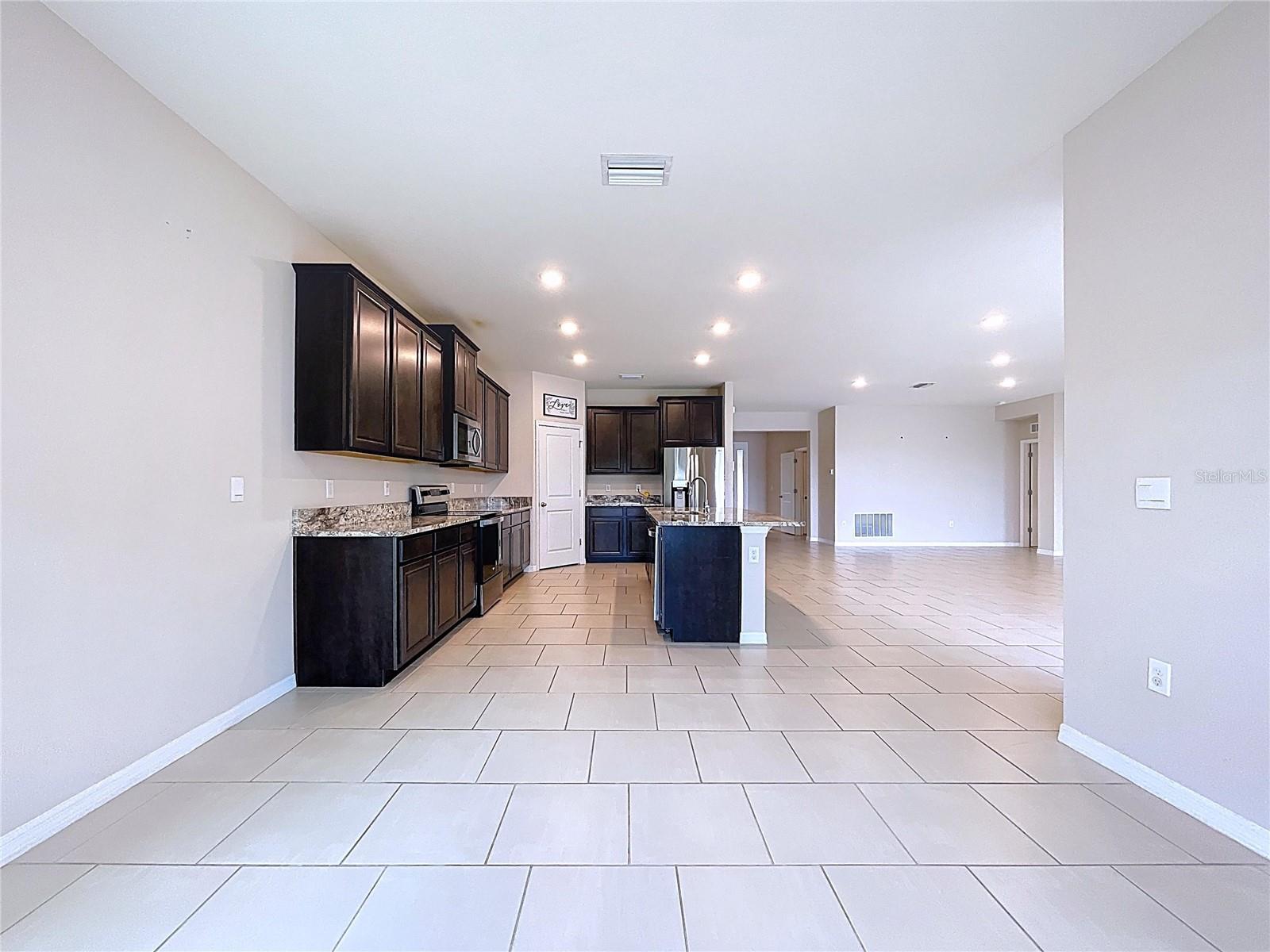 MIRADA PRCL 18-2 - Residential