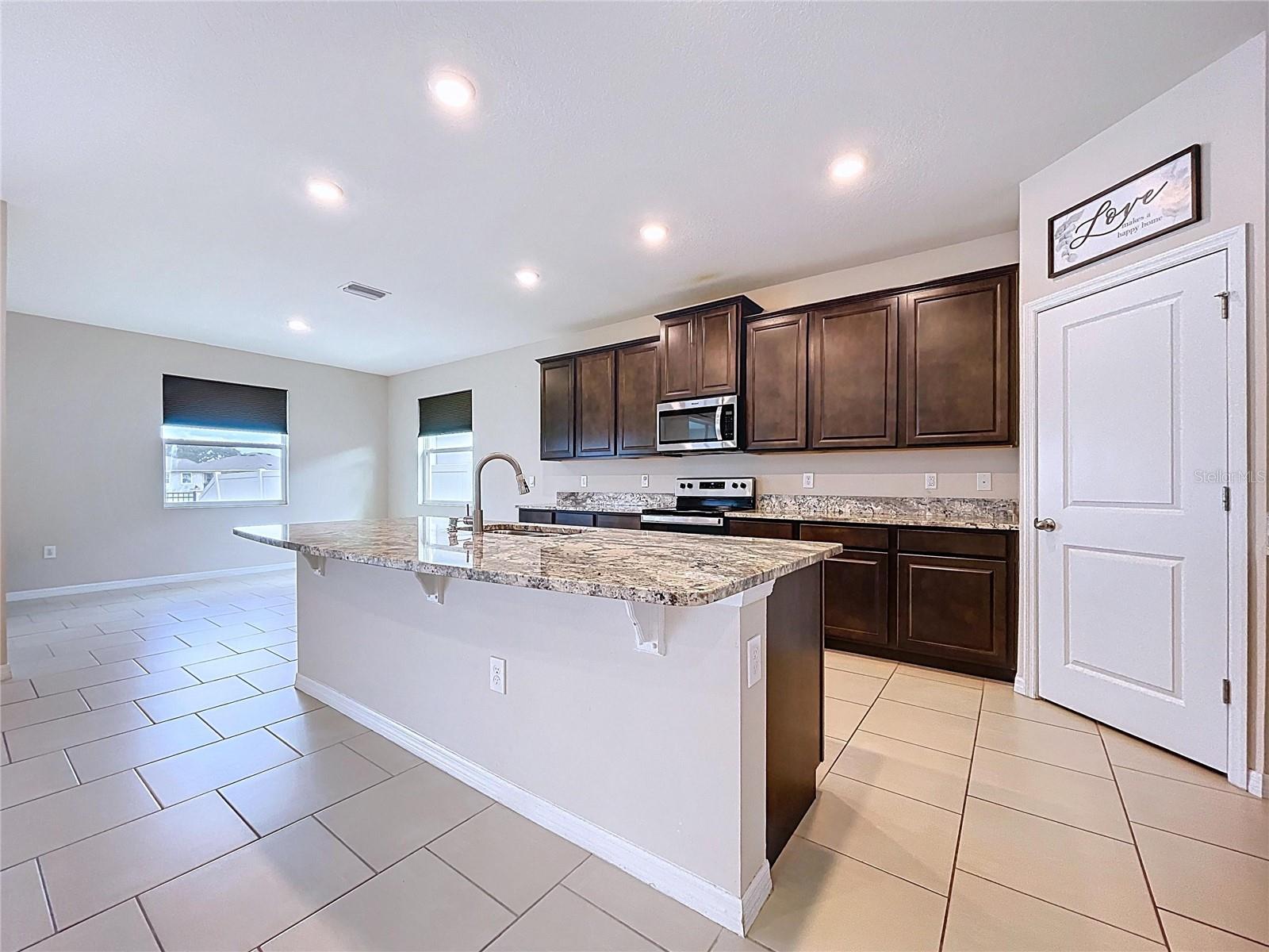 MIRADA PRCL 18-2 - Residential