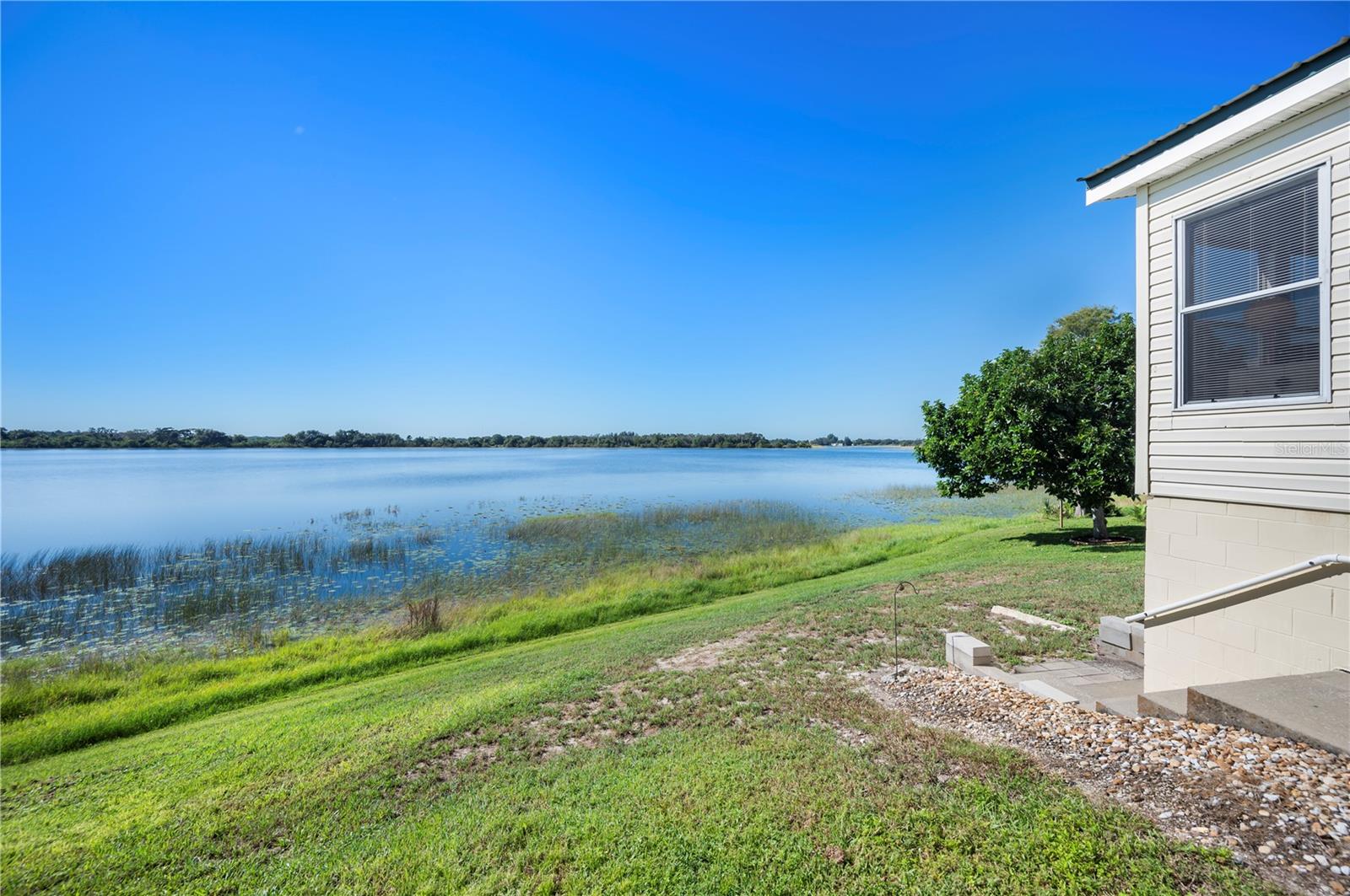 SADDLEBAG LAKE - Residential