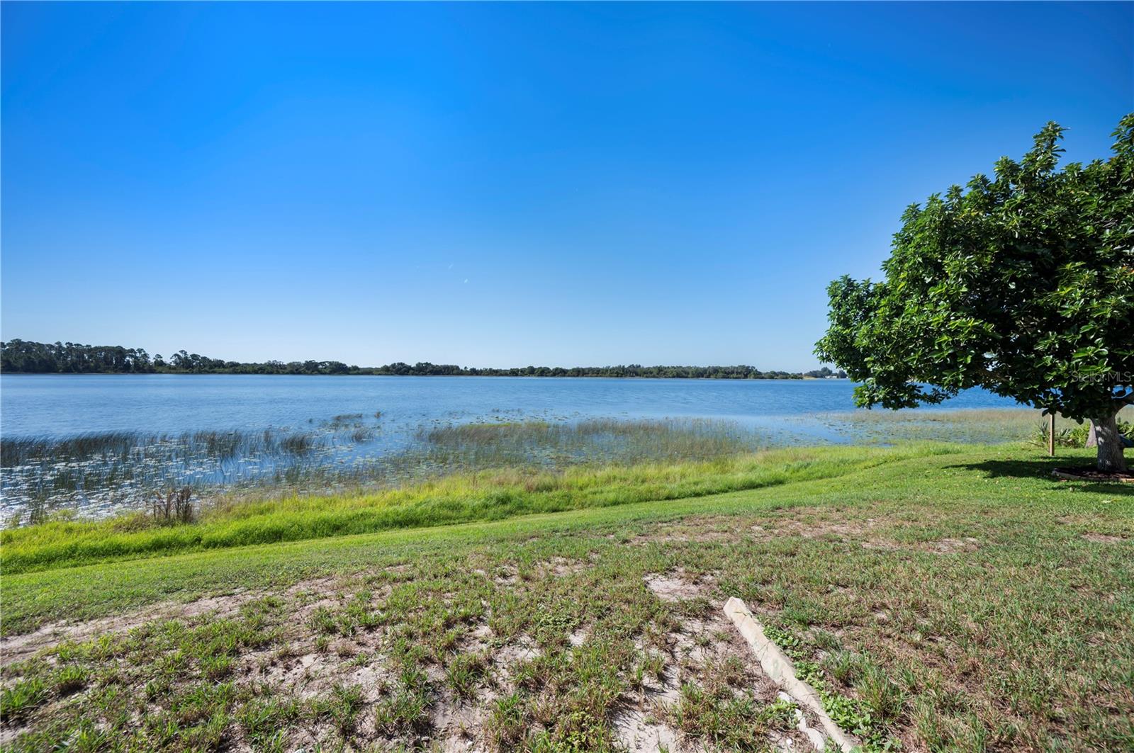 SADDLEBAG LAKE - Residential