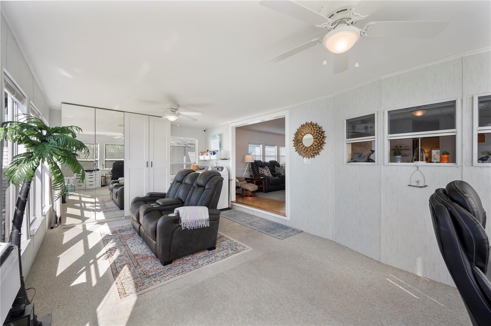 SADDLEBAG LAKE - Residential
