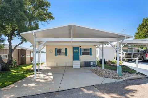 Photo of 13 Blue Quill Circle, Lake Wales, FL 33898 (MLS # L4956561)