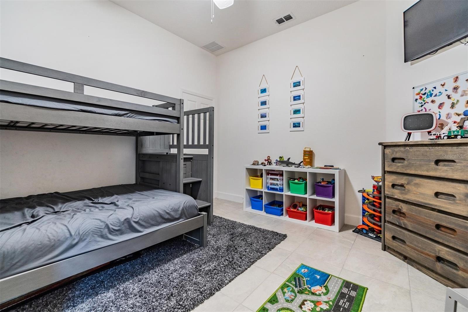 WATERSET PH 5B-2 - Residential Lease