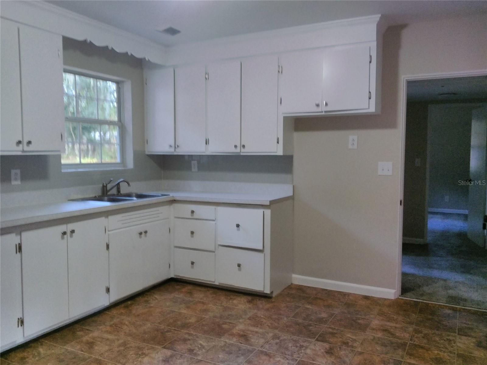 RYLANE LT 52 DUPONT & GAUDRY GRANT - Residential