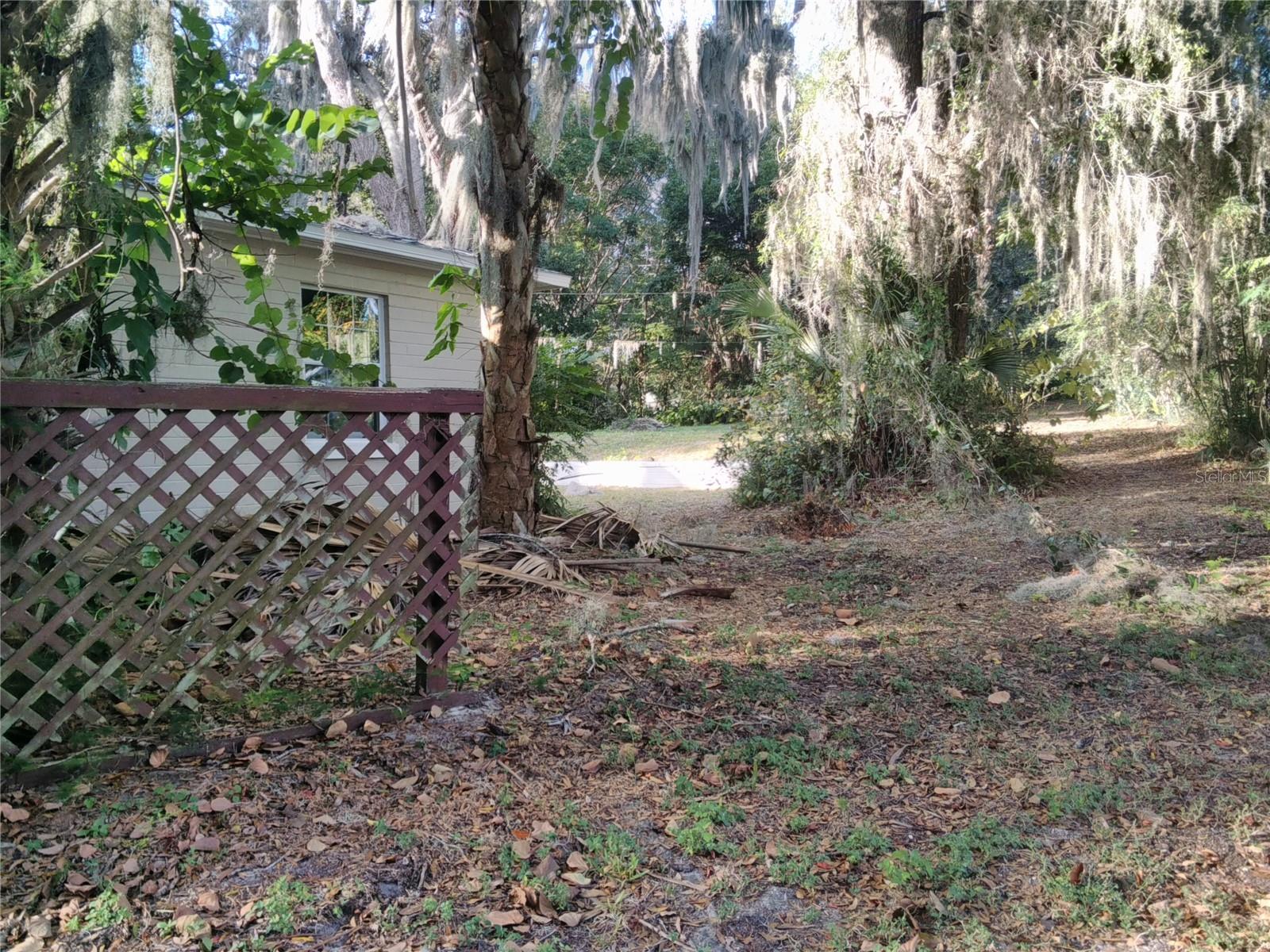 RYLANE LT 52 DUPONT & GAUDRY GRANT - Residential