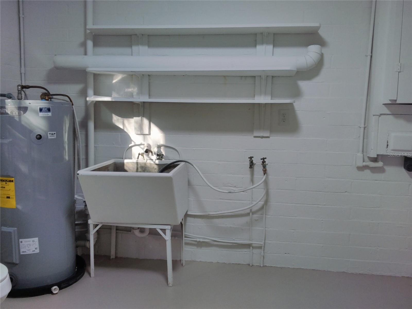 RYLANE LT 52 DUPONT & GAUDRY GRANT - Residential