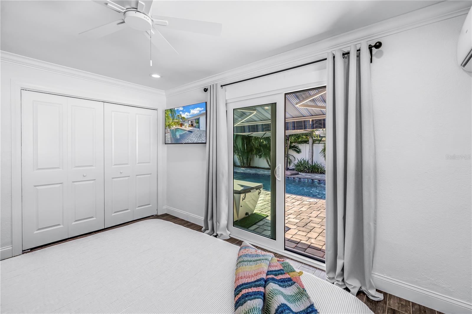 POINT PINELLAS HEIGHTS - Residential