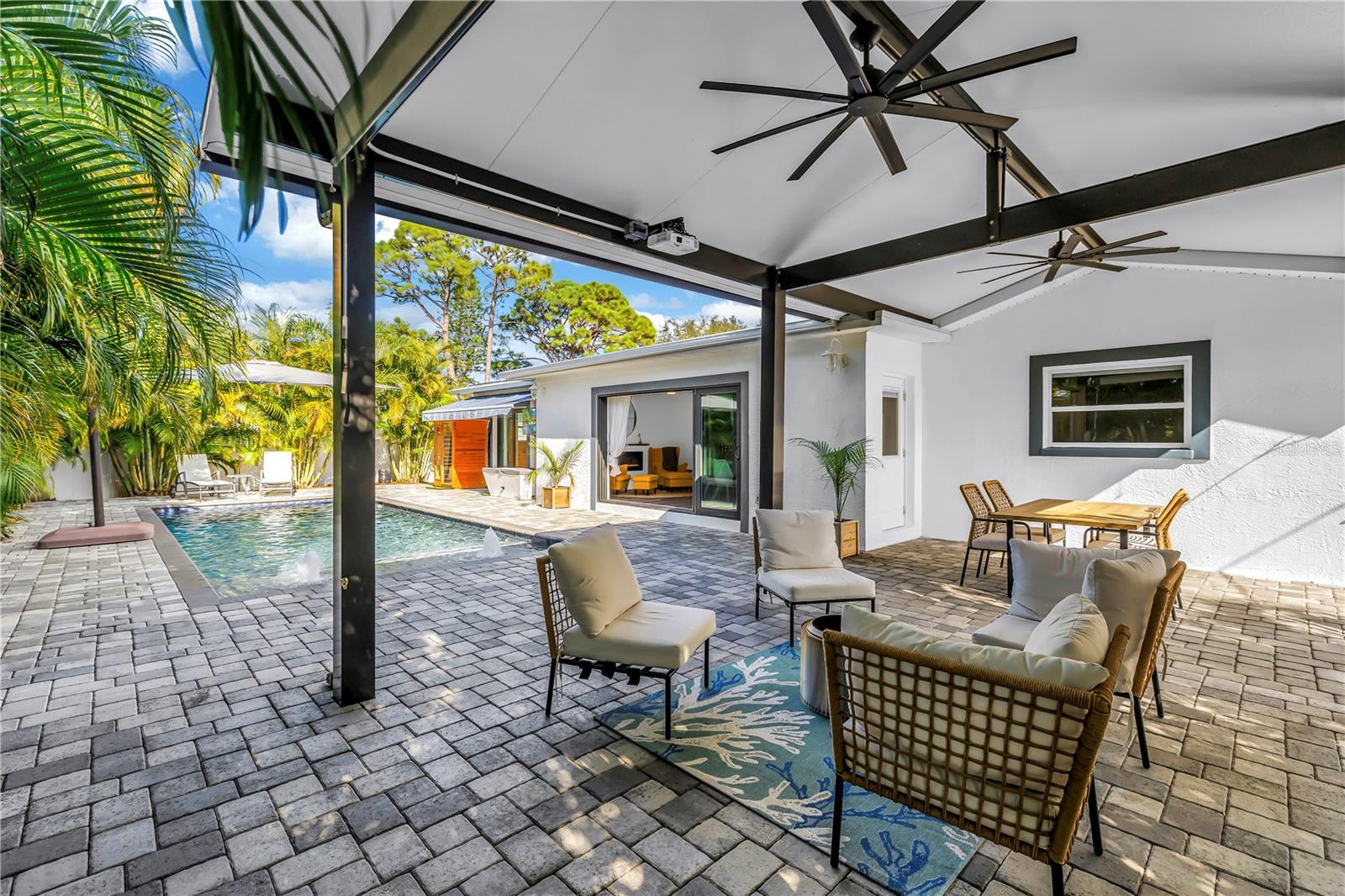 POINT PINELLAS HEIGHTS - Residential