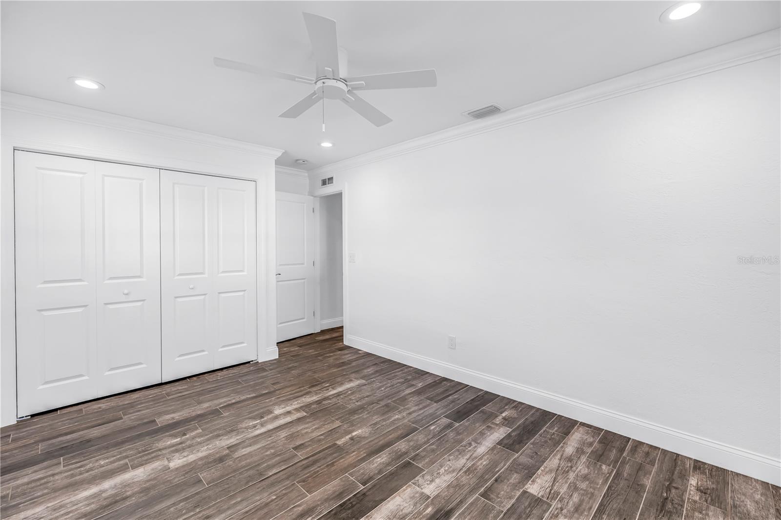 POINT PINELLAS HEIGHTS - Residential