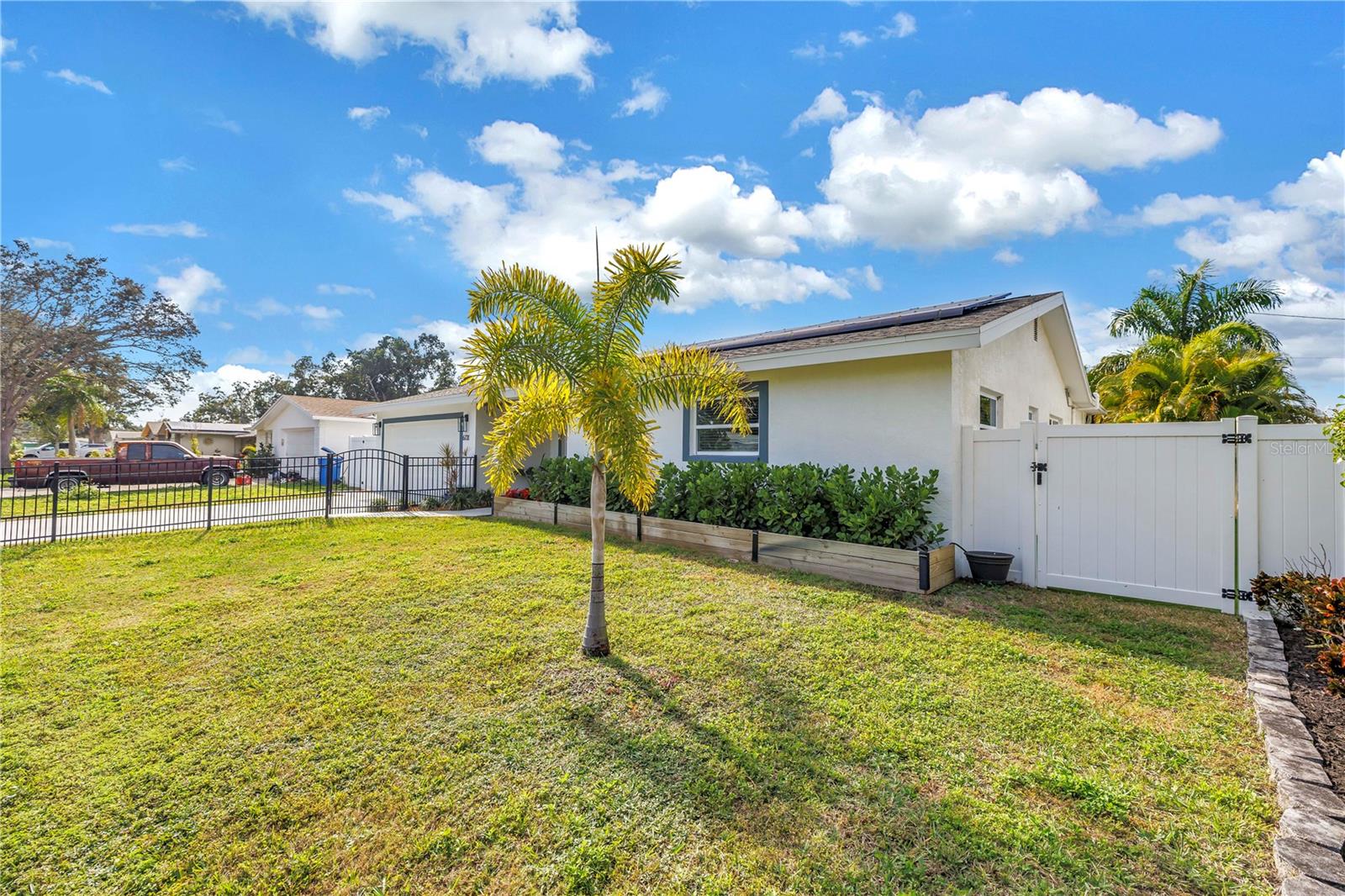 POINT PINELLAS HEIGHTS - Residential