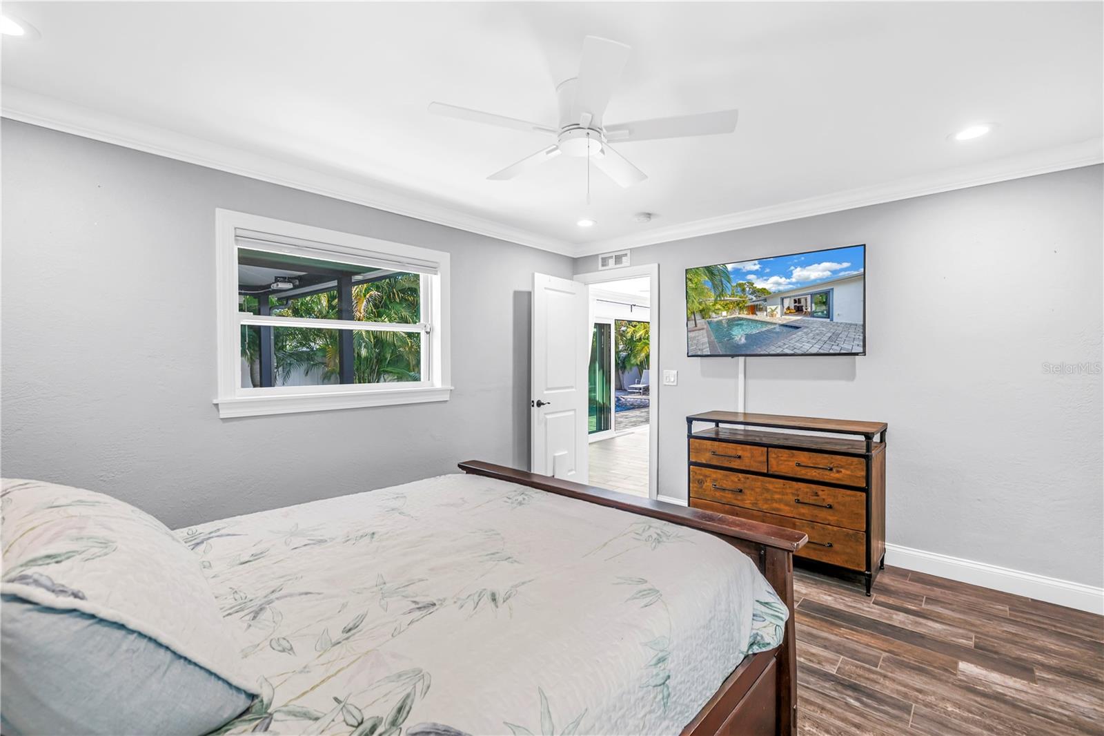 POINT PINELLAS HEIGHTS - Residential