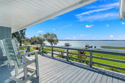 A home in MINNEOLA