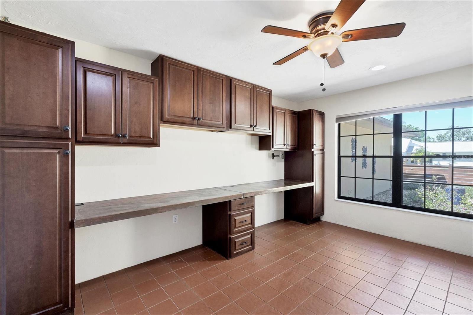 8036 CONSERVATORY CIRCLE
