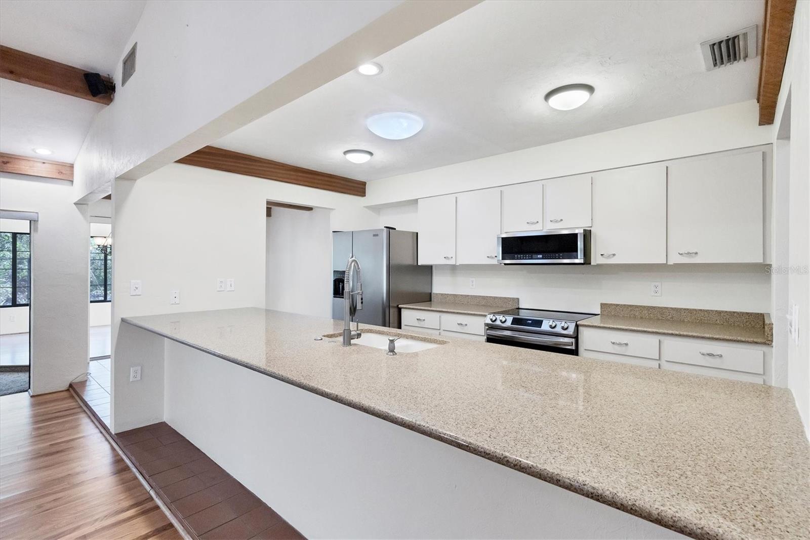 8036 CONSERVATORY CIRCLE