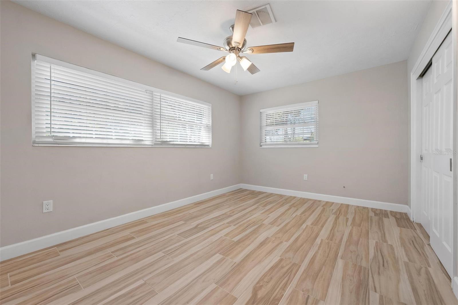 SOUTH GATE RIDGE 02 - Residential