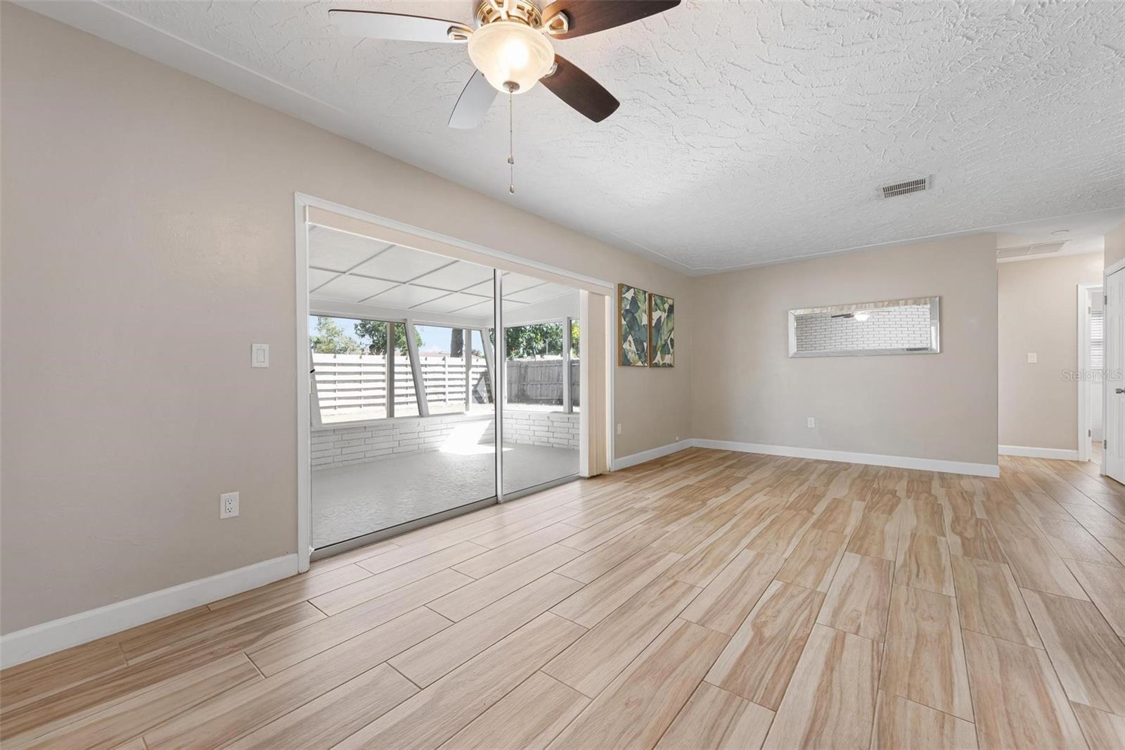 SOUTH GATE RIDGE 02 - Residential