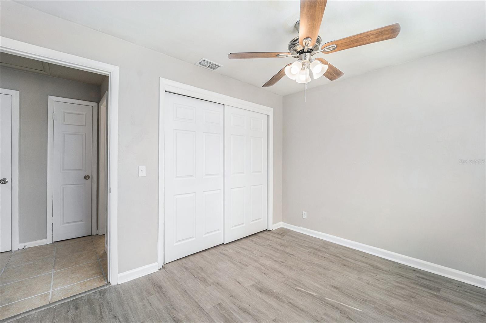 KINGS FOREST - Residential Lease