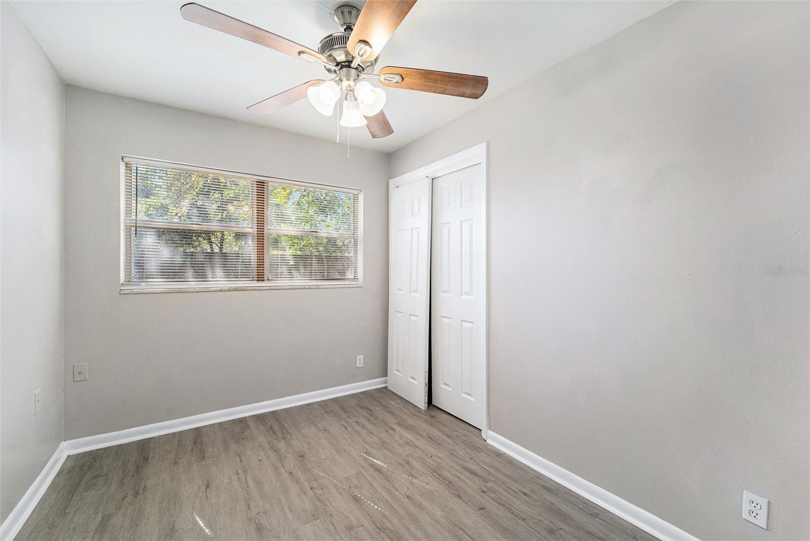 KINGS FOREST - Residential Lease