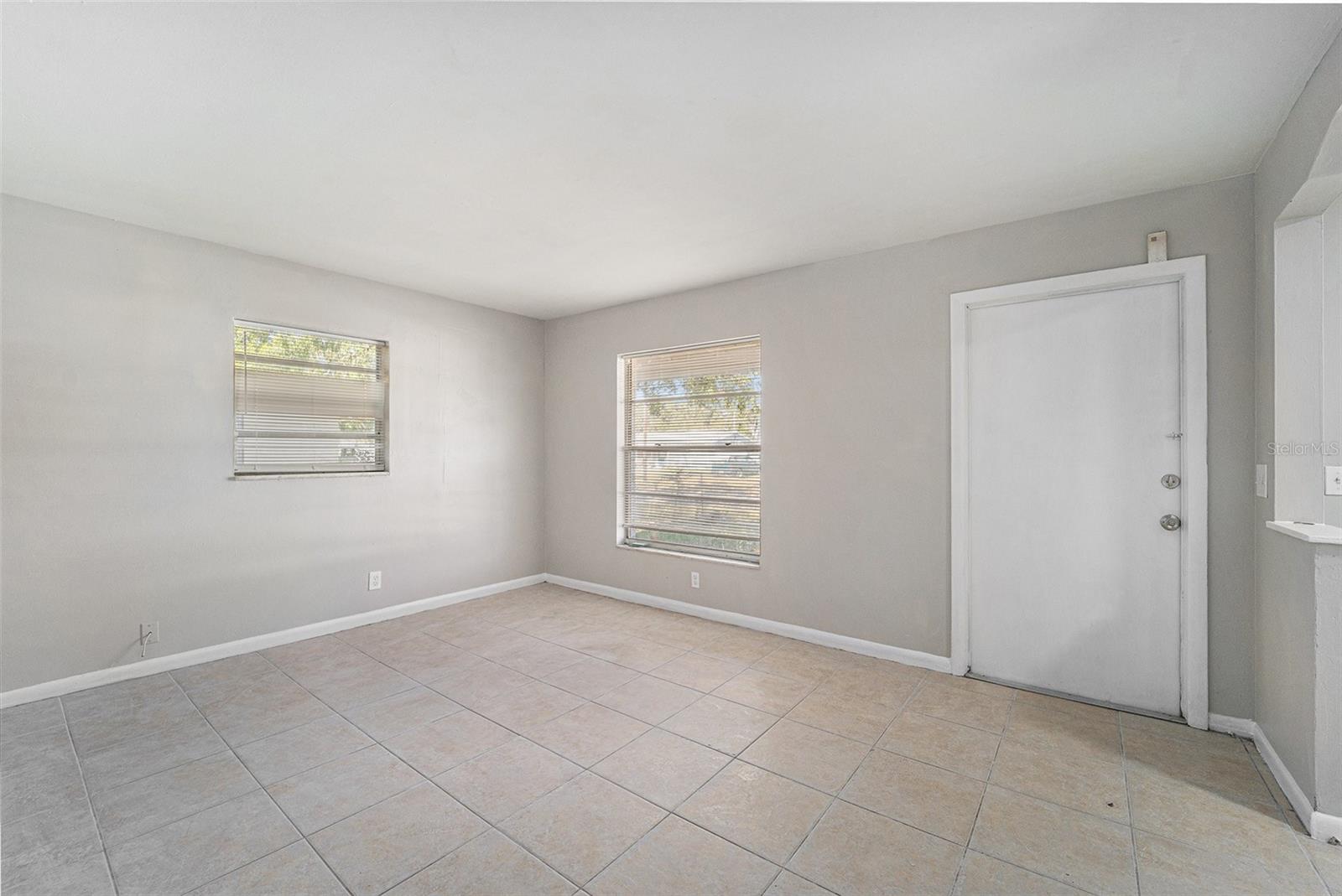 KINGS FOREST - Residential Lease