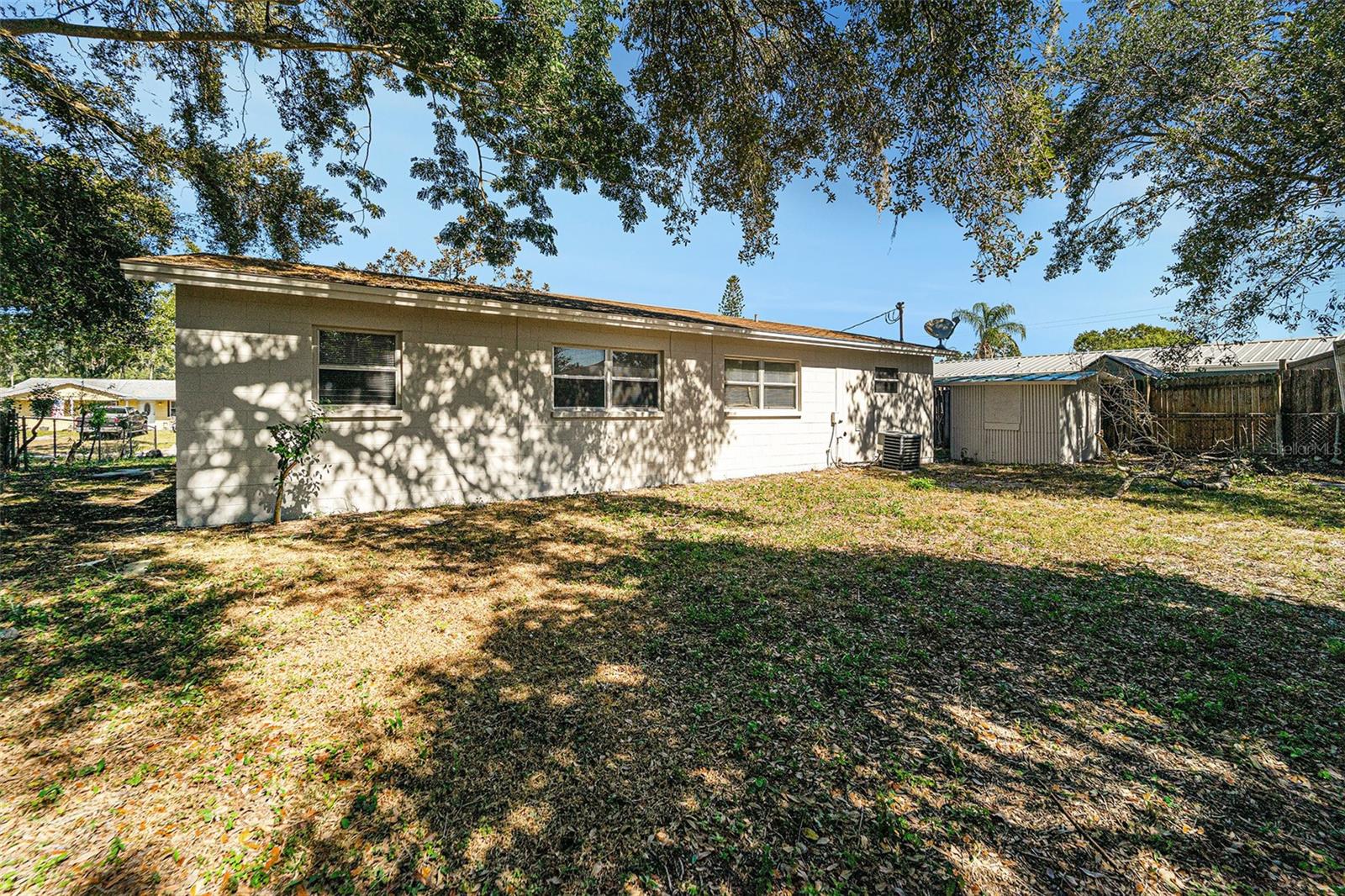 KINGS FOREST - Residential Lease