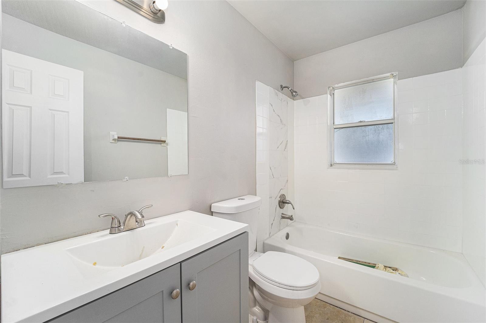 KINGS FOREST - Residential Lease