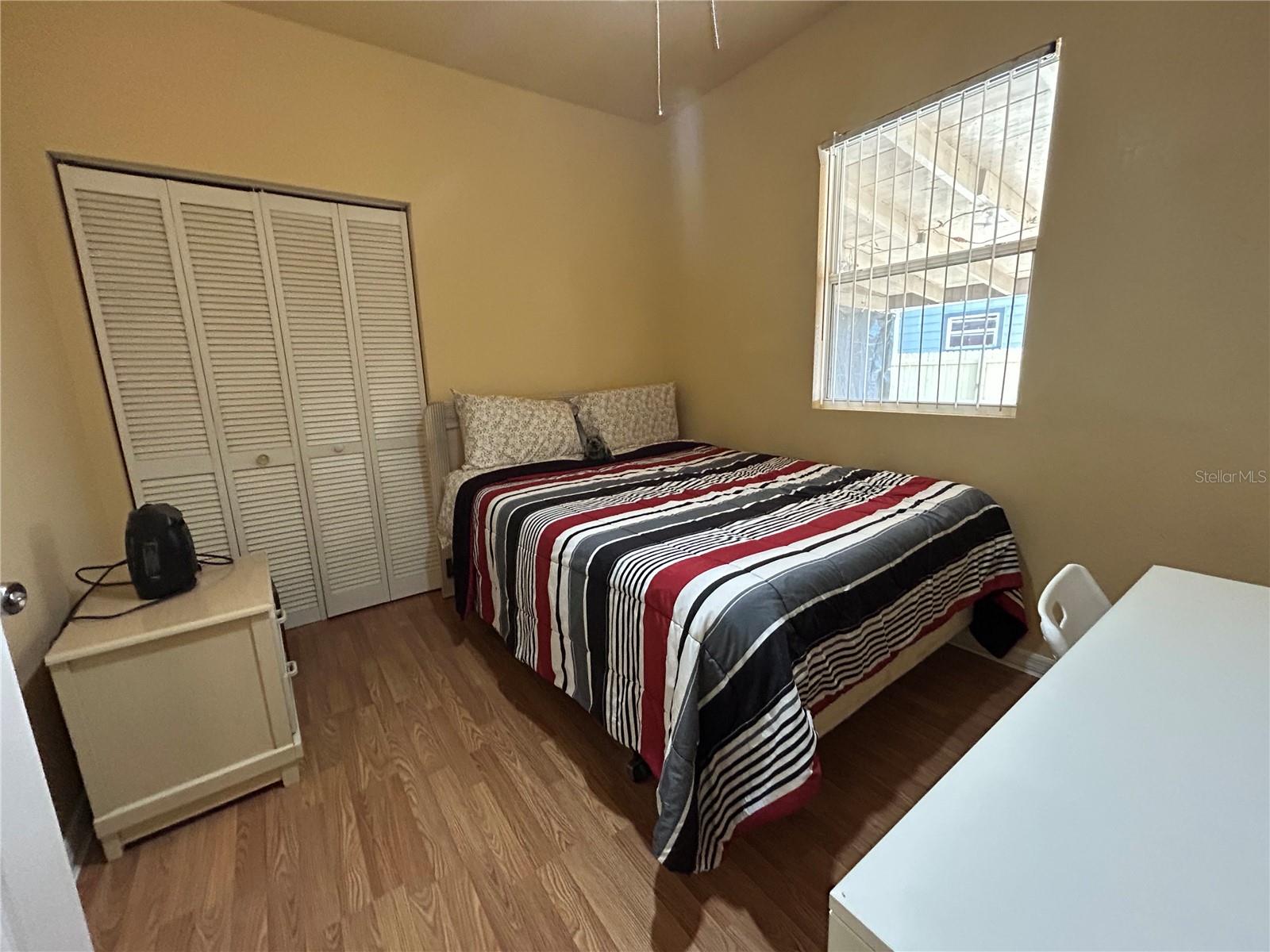 SUNNYLAND PARK 02 BLK 17 KINGSTON - Residential