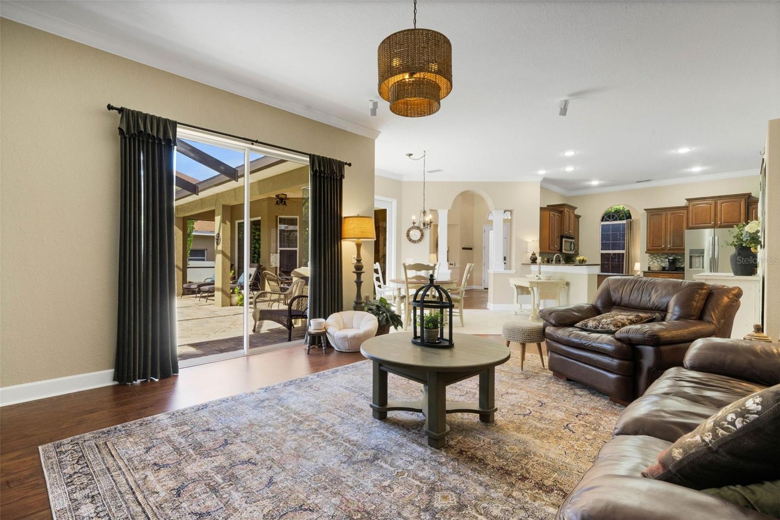 VINTAGE VIEW PH 02 - Residential