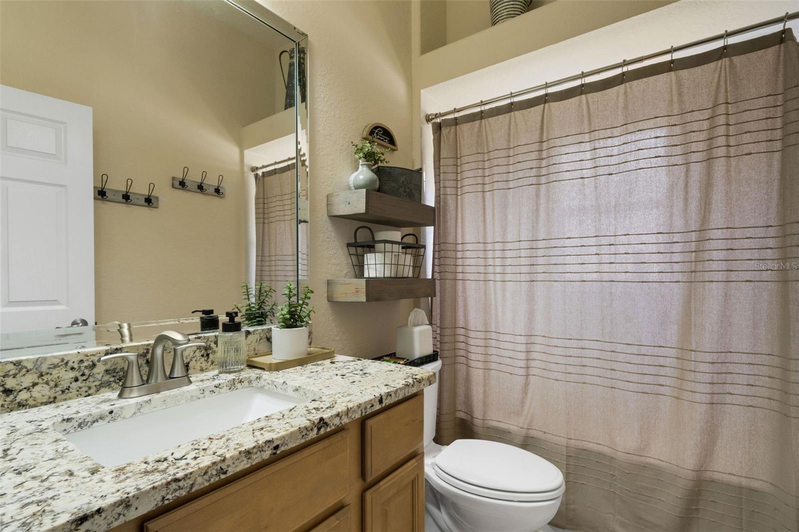 VINTAGE VIEW PH 02 - Residential