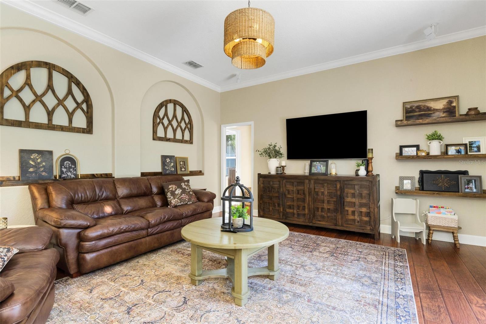 VINTAGE VIEW PH 02 - Residential