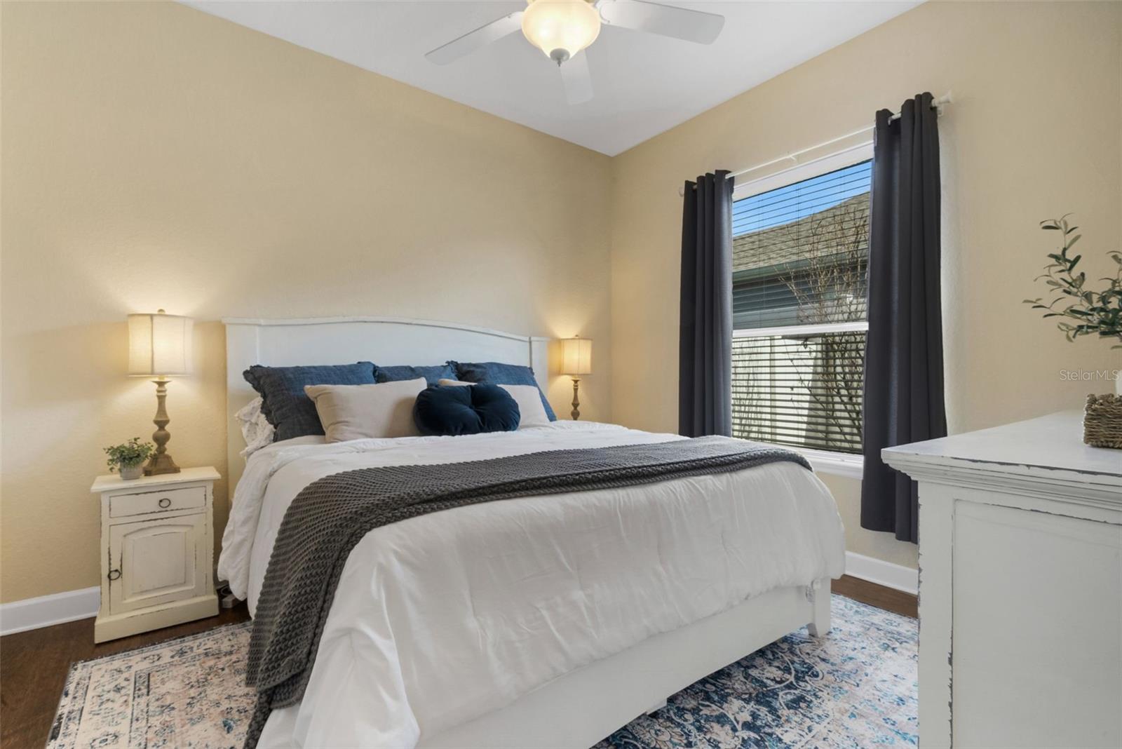 VINTAGE VIEW PH 02 - Residential