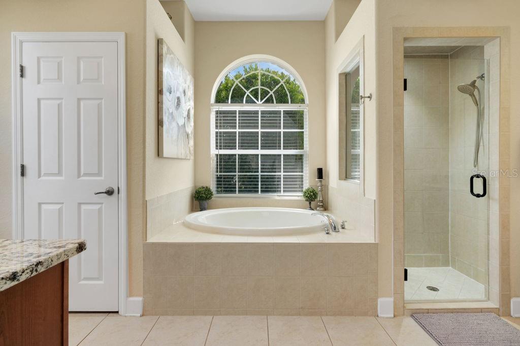 VINTAGE VIEW PH 02 - Residential