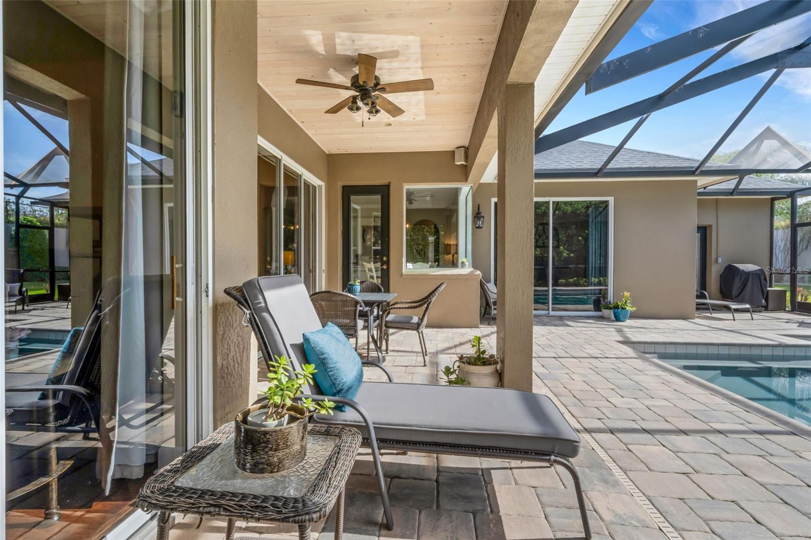 VINTAGE VIEW PH 02 - Residential